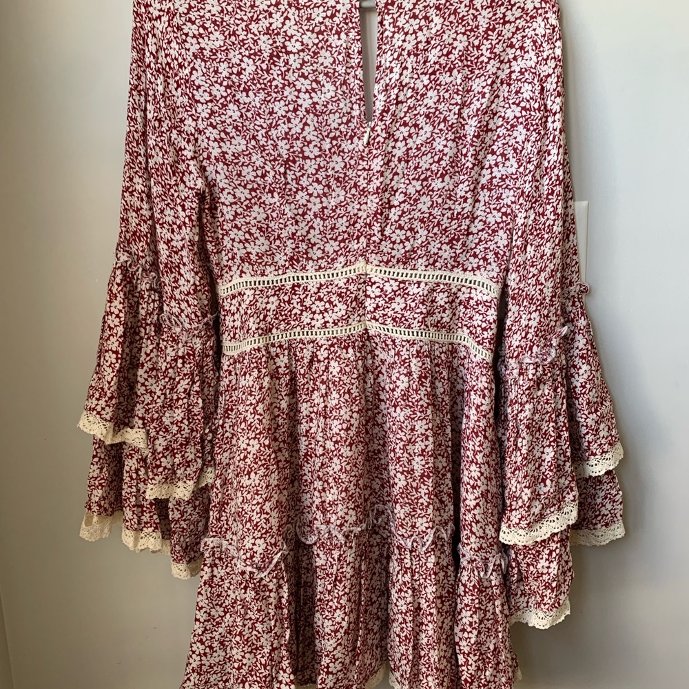 BE TOGETHER Women’s Burgundy w/ Cream Floral Print Fit & Flare Rayon Mini Dress - Picture 9 of 9